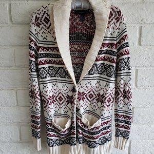 Forever 21 Geometric Print Cardigan Button Down Sweater